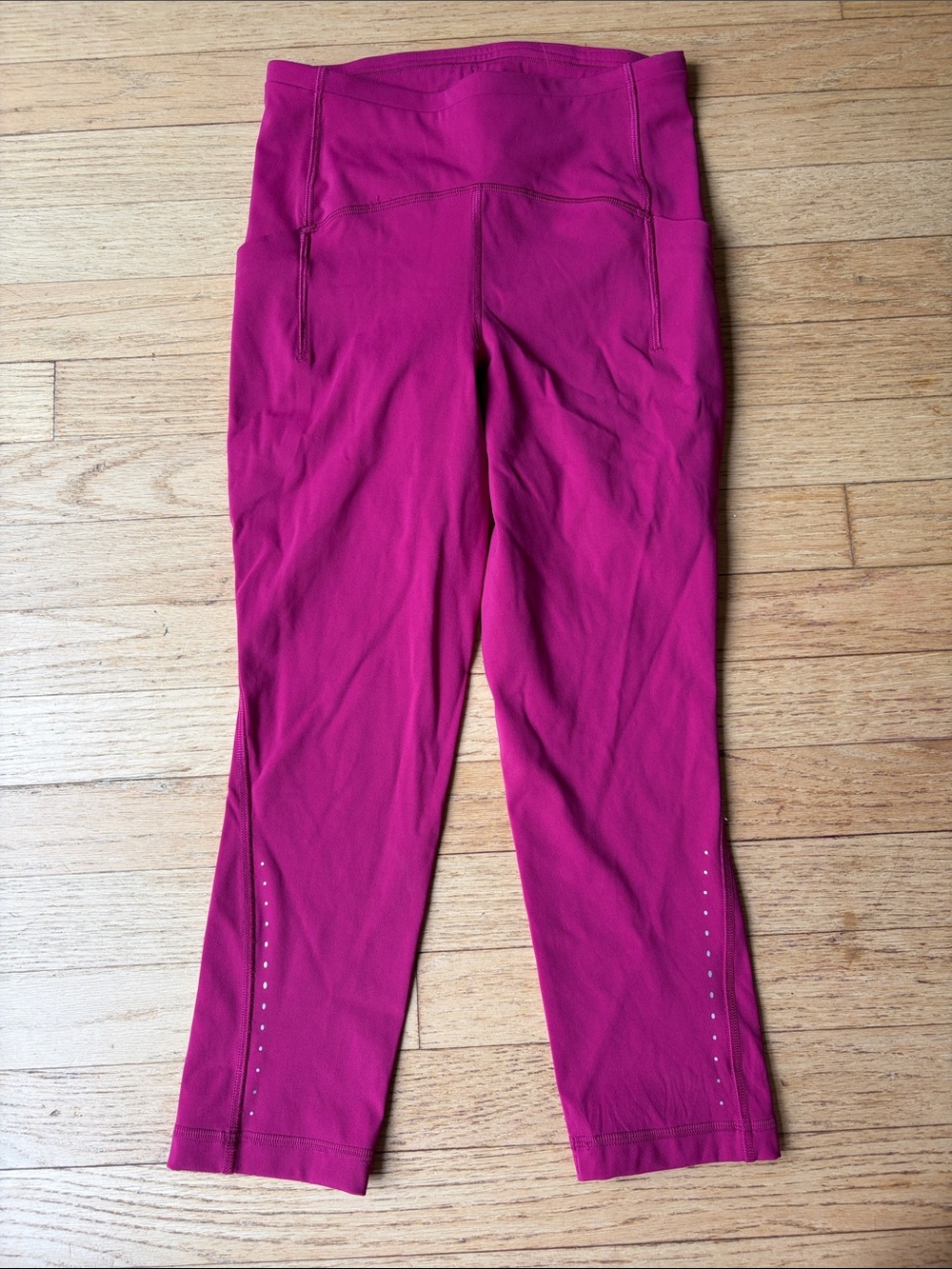 Lululemon Swift Speed High-Rise Crop leggings in magenta size 4